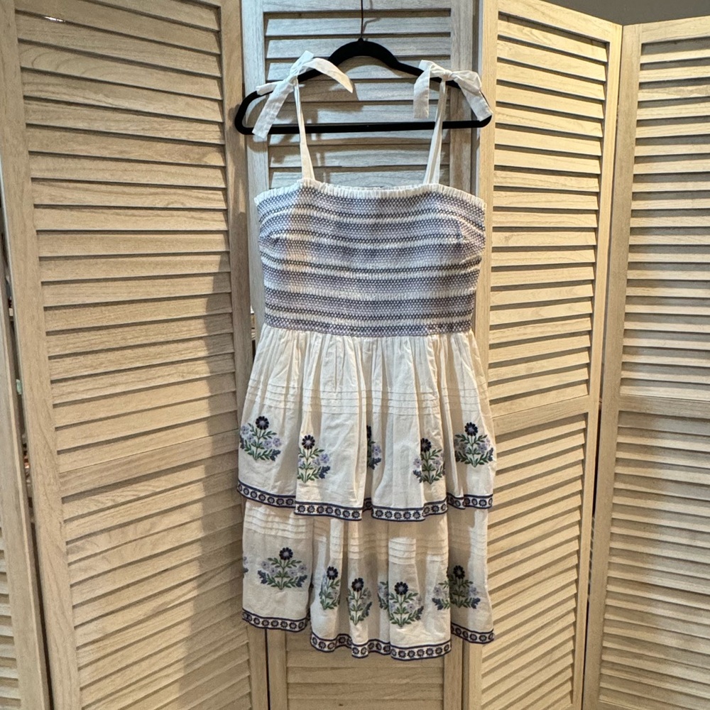 Draper James Original Embroidered Smocked Cotton Dress Size Large - Picture 6 of 9